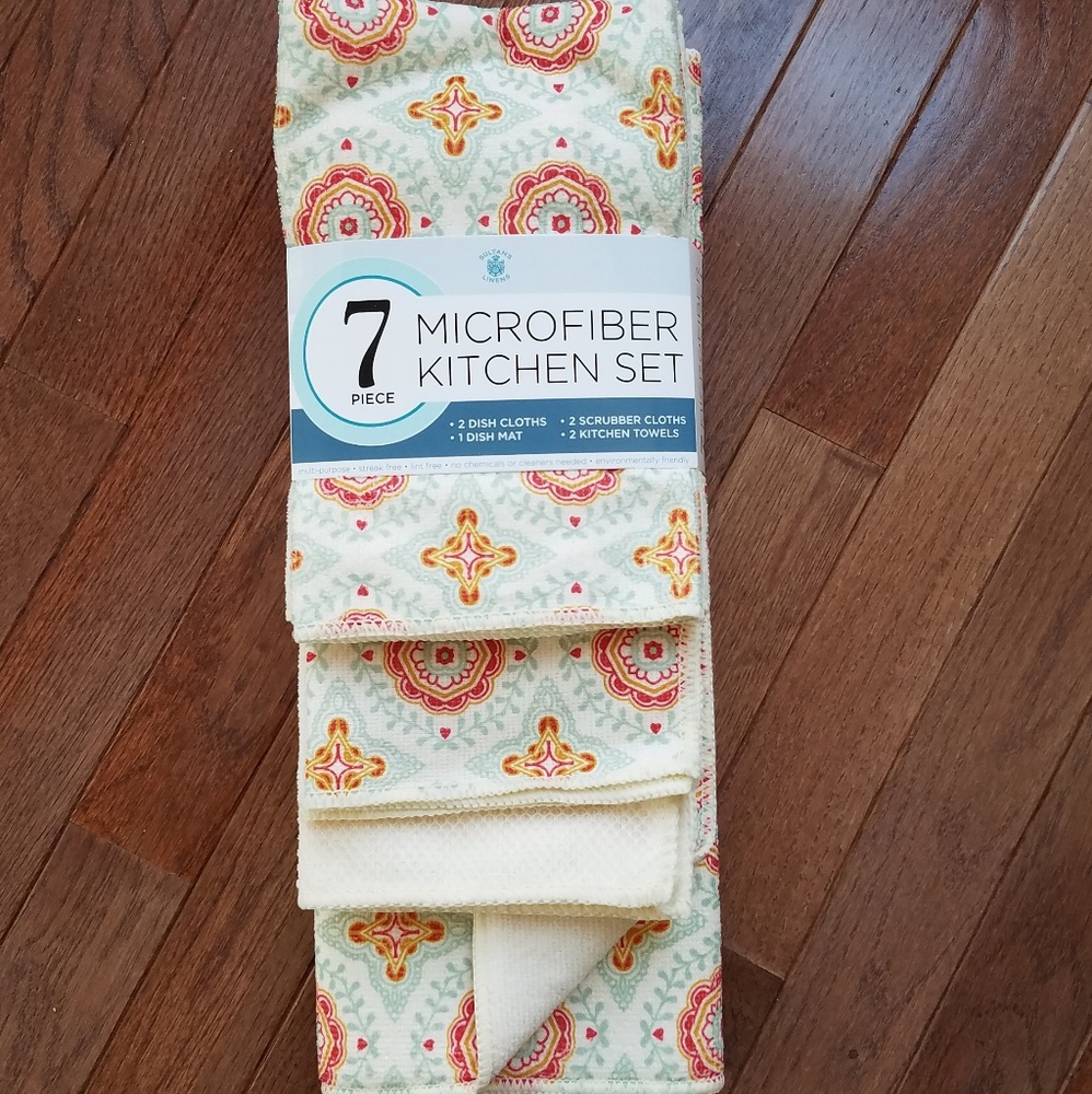 Microfiber kitchen set